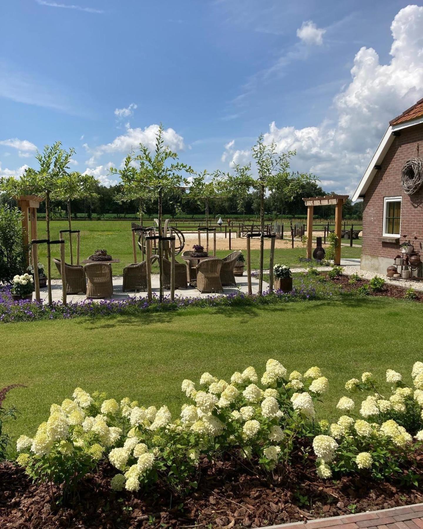 Bed & Breakfast Hoeve Happiness - Ontbijt Inbegrepen - Wellness Aanwezig Voorthuizen Exterior foto